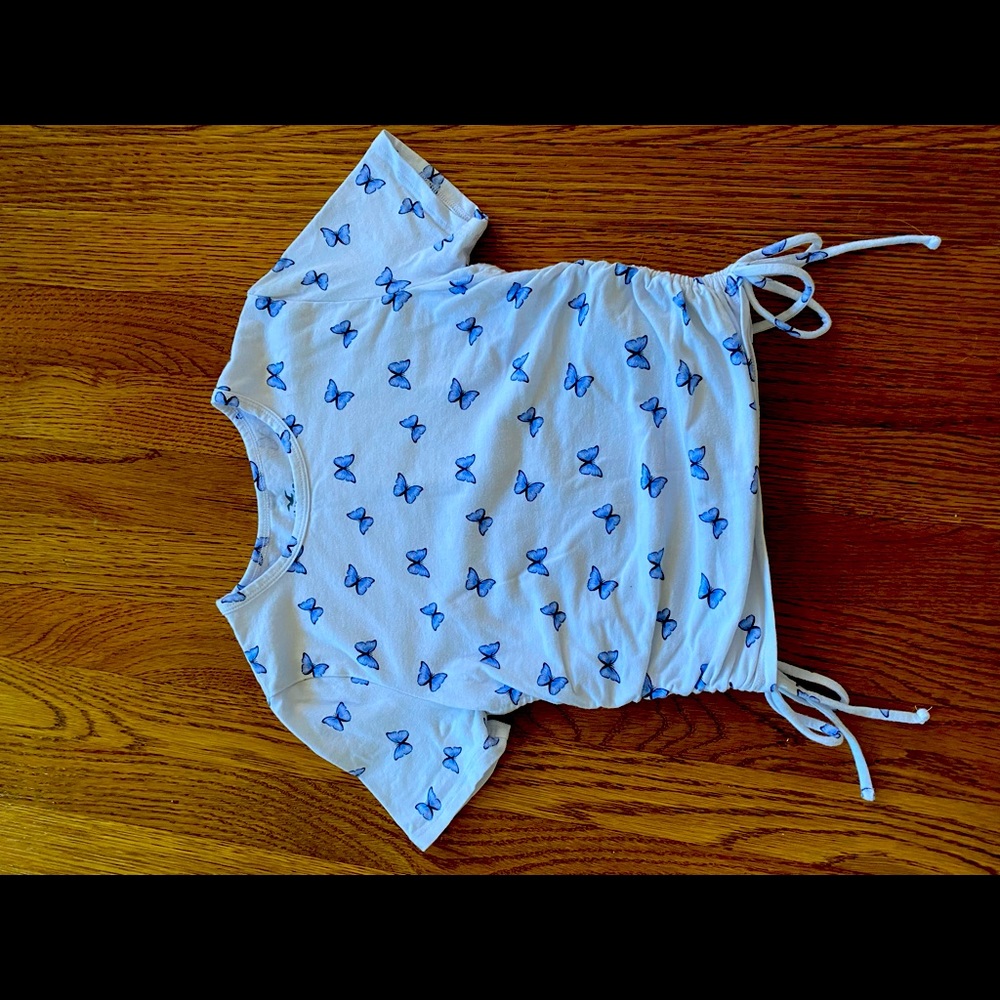 EUC. Hollister tee.